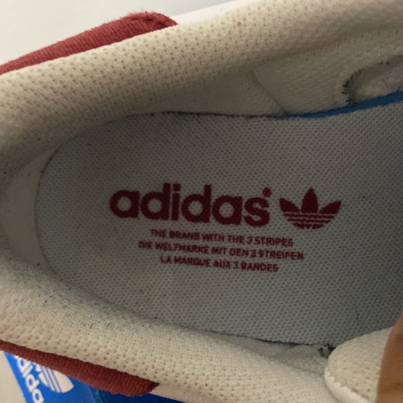 Adidas superstar w/burgundy stripes 8 - Picture 6 of 8